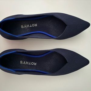 Rothy’s navy pointed toe flats